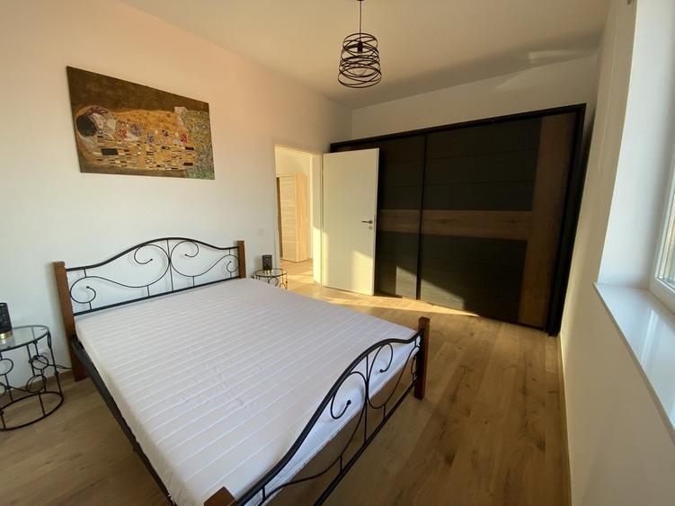 Apartament de 3 camere, zona centrala, Floresti - 4