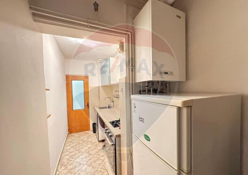 Garsoniera - centrala proprie - de inchiriat in zona Fizi... - 8