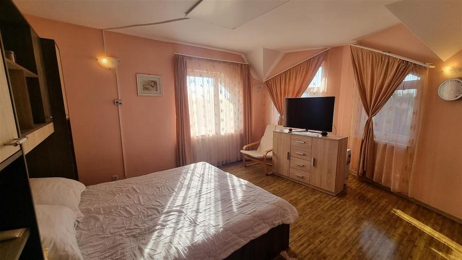 Vila de 8 camere zona centrala Stupini Brasov - 7