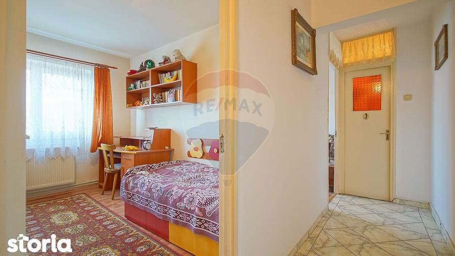Apartament 3 camere decomandat Codlea | Comision 0% | - 13
