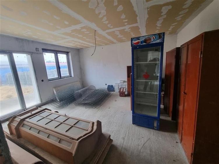 de vanzare casa la standarde ridicate 4 camere, 3 bai, garaj incorporat , 5 arii - 6