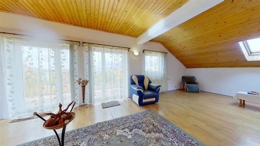 Ansamblu rezidential/ birouri/  4 niveluri si 700 mp de teren, Tractorul, Brasov - 6