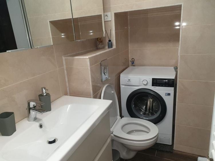 Garsoniera superfinisata si mobilata lux - langa str. Sforii - 21