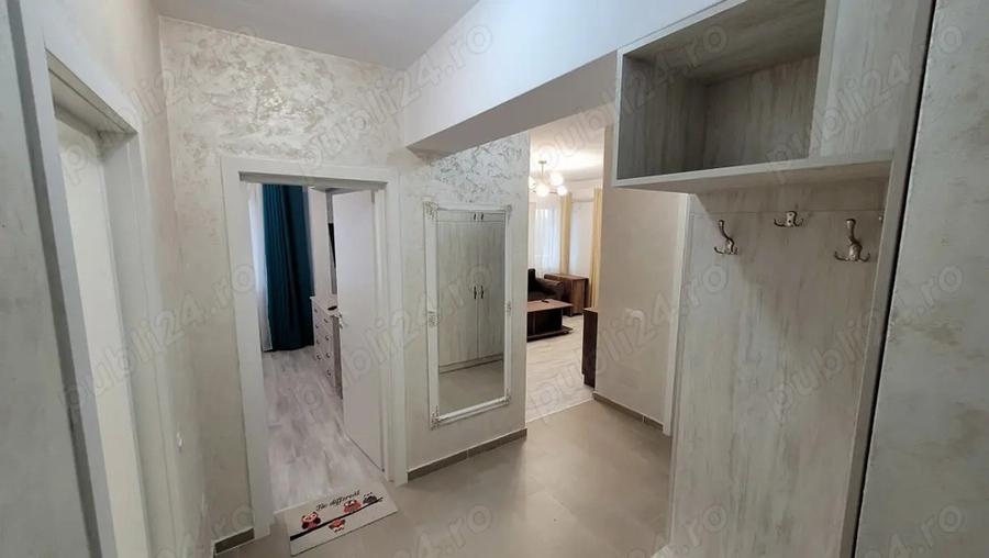 Inchiriez apartament 2 camere D, 54mp+18mp et.8 11, Unirea Towers, pia?a Nicolina - 10