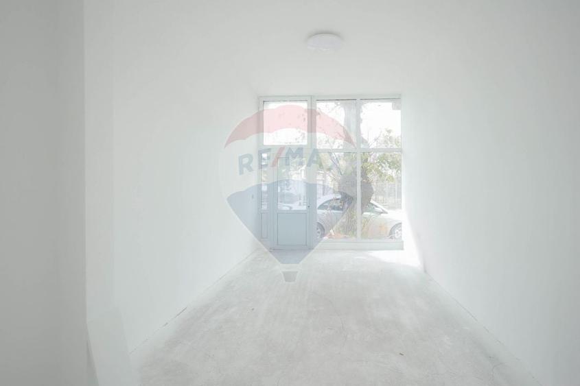 Spațiu comercial de 56mp de vânzare în zona Rogerius - 7