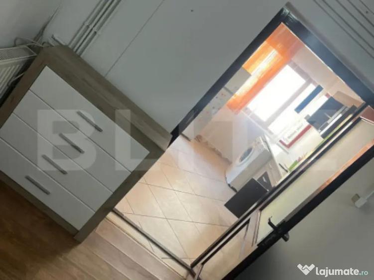 Garsoniera de vanzare in suprafata de 32 mp, zona Stadion, S - 4
