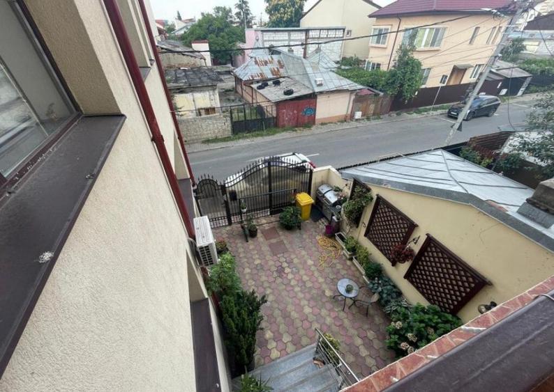 Vila Cu Posbilitate De Investitie - 420 Mp - Antiaeriana - 15