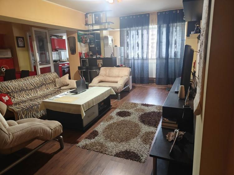 Vand apartament 105 mp.str.Horea - 8