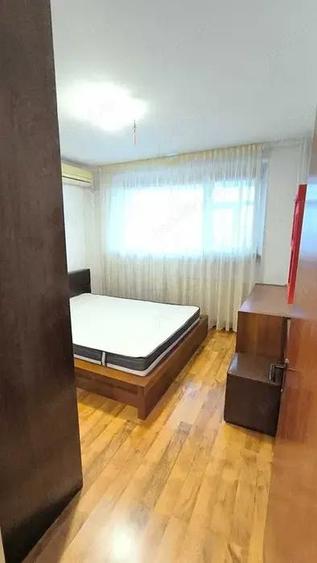 Proprietar inchiriere 3 camere Piata Resita sector 4 - 4