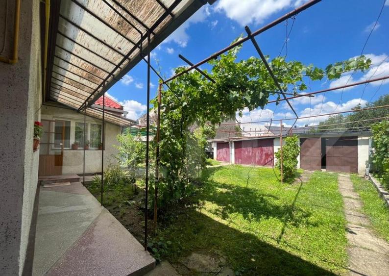 Casa cu 3 camere, 161 mp, cu curte comuna, zona-ultracentr - 4