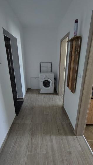Apartament 1 camera - complet mobilat si utilat - decomandat - etaj 1 - 300 euro - 12