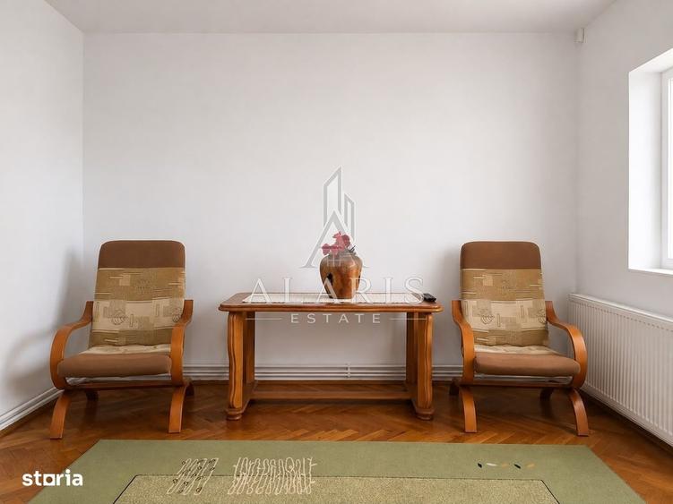 Apartament cu 4 camere decomandat în Bucovina