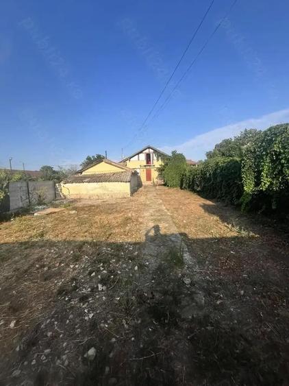 Casa cu teren generos 414 m ideala pentru renovare ?i personalizare - 2