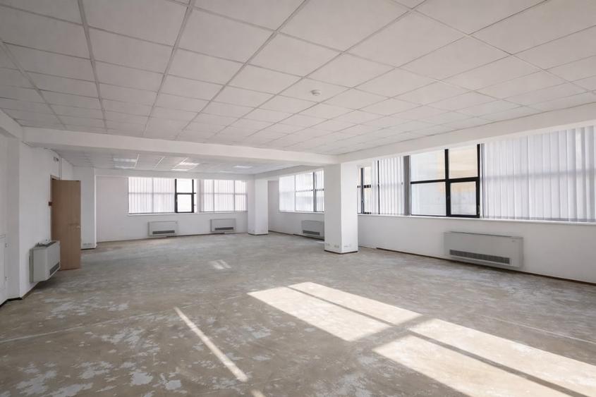 Birouri 200 - 330 mp | Expozitiei - Piata Presei Libere | Comision 0% - 4