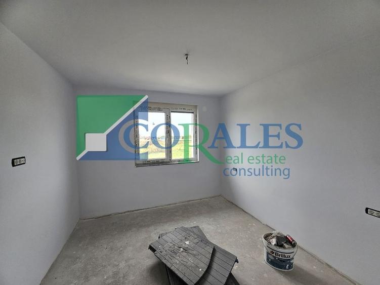 Asfalt. Toate utilitatile. Garaj. Suprafata utila generoasa - 5