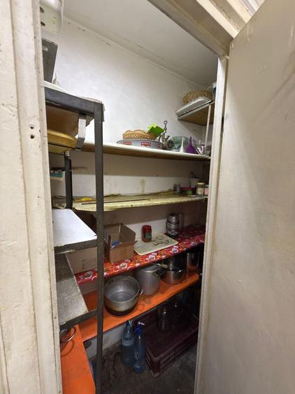 Apartament incapator, patru camere, Resita-Berceni, 120.000€ negociabil - 10