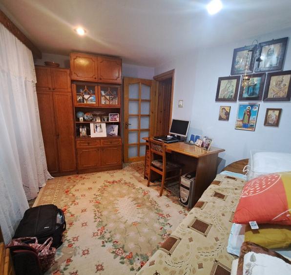 Apartament 4 camere,decomandat,mobilat si utilat,cartier George Enescu - 1