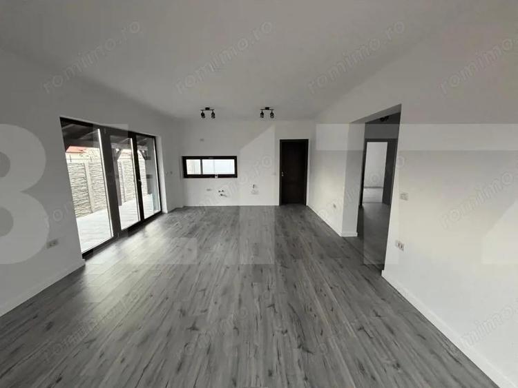 Casa Noua cu etaj, 5cam , 3bai, Terasa de 30mp, incalzire in pardoseala - 6