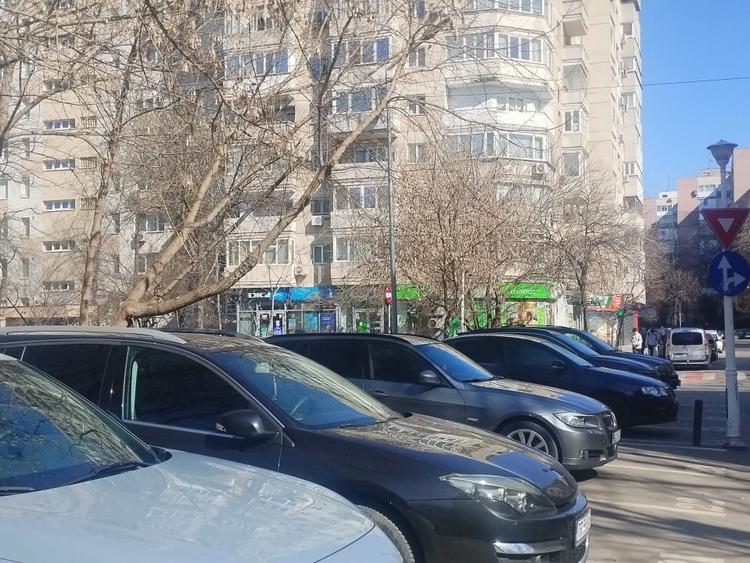 Garsoniera decomandata zona Dr. Taberei - str. Targu Neamt // Bloc reabilitat - 23