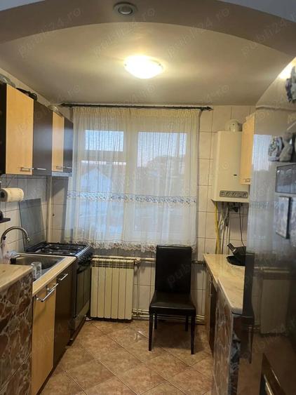 Vand URGENT apartament 2 camere - 3