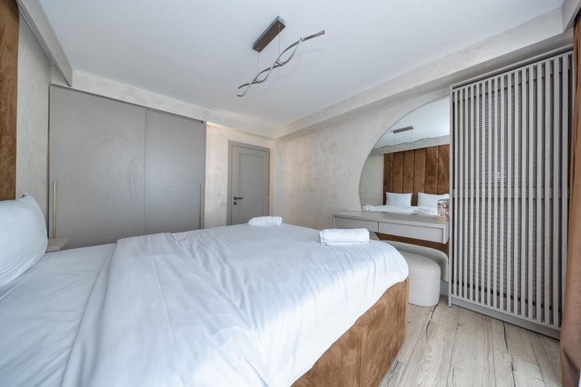 Penthouse superb, 3 camere+parcare subterana ,203 mp-Coresi - 12