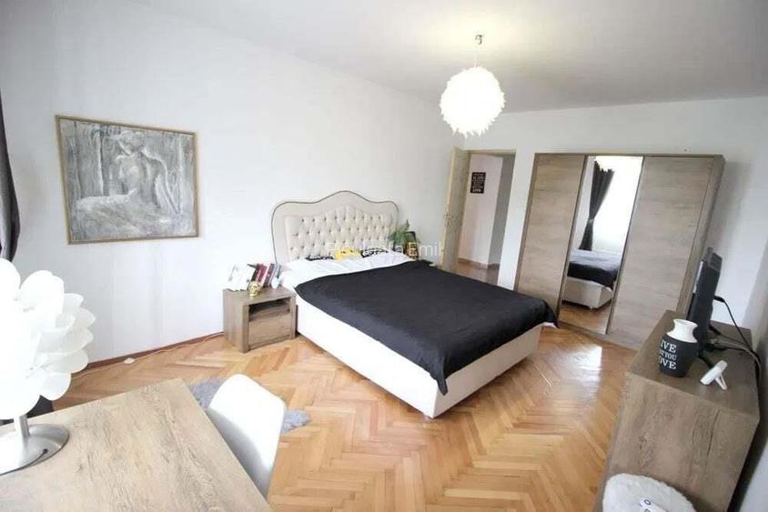 Chirie 2 Camere/ Etaj 1/ Renovat/ Mobilat complet/ Pandurilor Chirie 2 Camere/ Etaj 1/ Renovat/ Mobilat complet/ Pandurilor