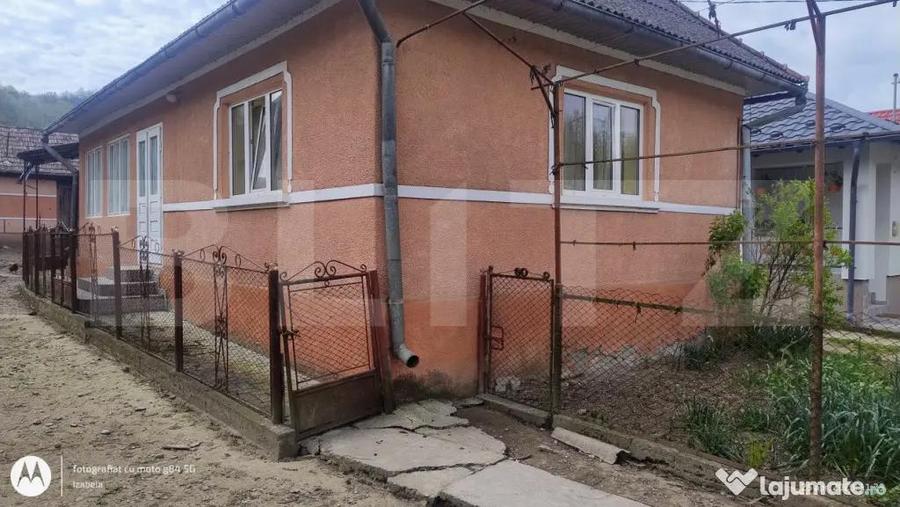 Oportunitate! Casa cu teren generos in Ungura?, aproape d - 2