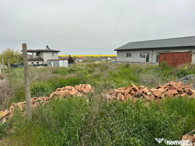 Teren de 477 mp, în Agigea