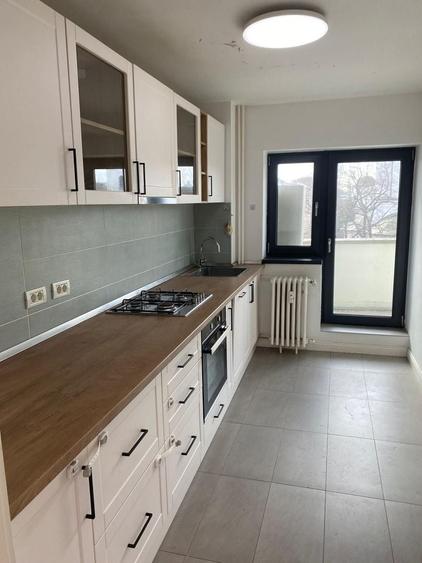 3 camere decomandat, 90 mp, vedere Mănăstirea Radu Vodă - 12