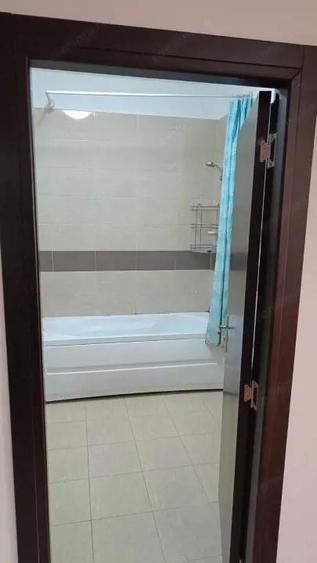 Apartament cu 2 camere semidecomandat în Florești