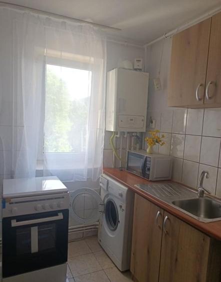 APARTAMENT 2 CAMERE | BROTACEI | CENTRALA | ET 3/4 - 5