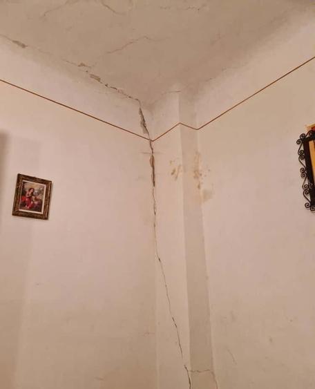 Casa cu teren in proprietate - Investitie - Metrou Piata Muncii - 9