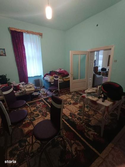 Casa , 3 camere, curte mare, lini?te,pre? negociabil - 9