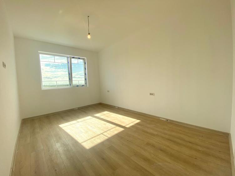 Dezvoltator: Duplex in cartier privat - 4,5 camere, 2 bai cu dormitor la parter - 20