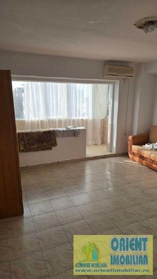 Inel 2, garsoniera de vanzare, 40mp, etaj 3, decomandata - 1