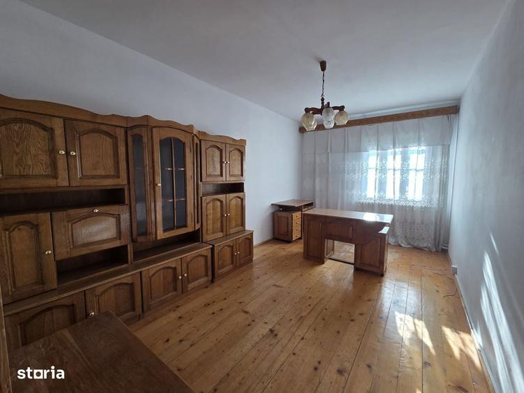 Vand casa P+1, cartierul Functionarilor - 1