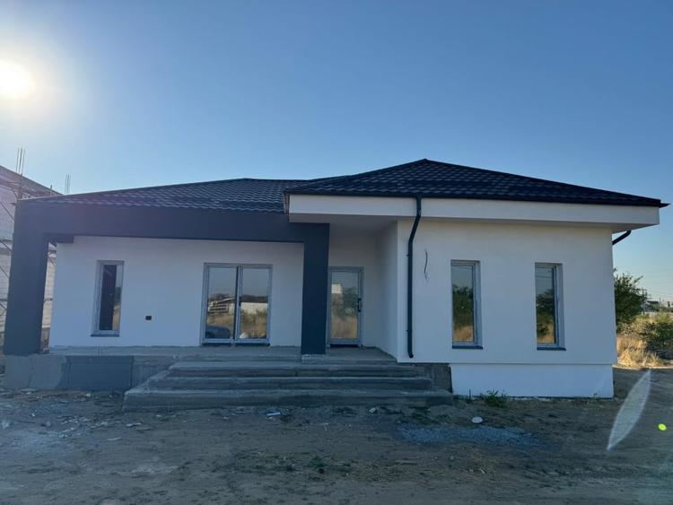 Casa Parter, 400 MP teren, 140 MP utili, Malu Mare - 1