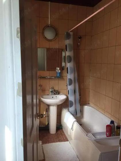 Casa + teren de vanzare - 3