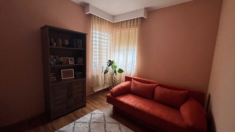 Casa spatioasa Zona Garii, Braila | 3 Corpuri | Centrala Noua (2025) - 6