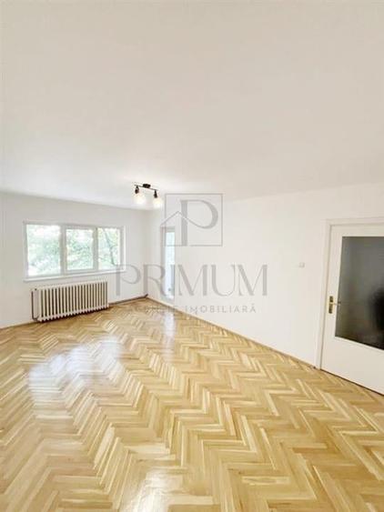 SAGUNA - 3 Cam - Decom - Centrala Proprie - 2 Bai - 3 Boxe - Garaj - ETAJ 1 - 1