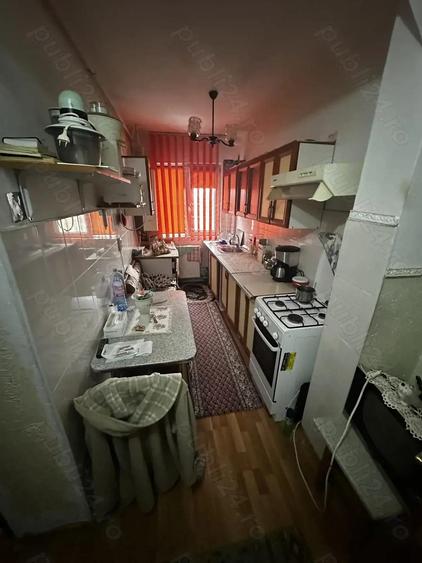 Apartament cu 2 camere de vanzare decomandate, 47 mp, cart Dealul Florilor - 1