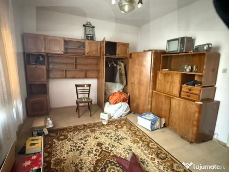 Casa de vanzare, cu 3 camere, doua bucatarii+teren in Simeri - 5