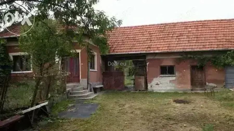 Casa Josani in com Pestisu mic la 9 km de oras Hd. Sup 2500 mp gradina,curte + livada