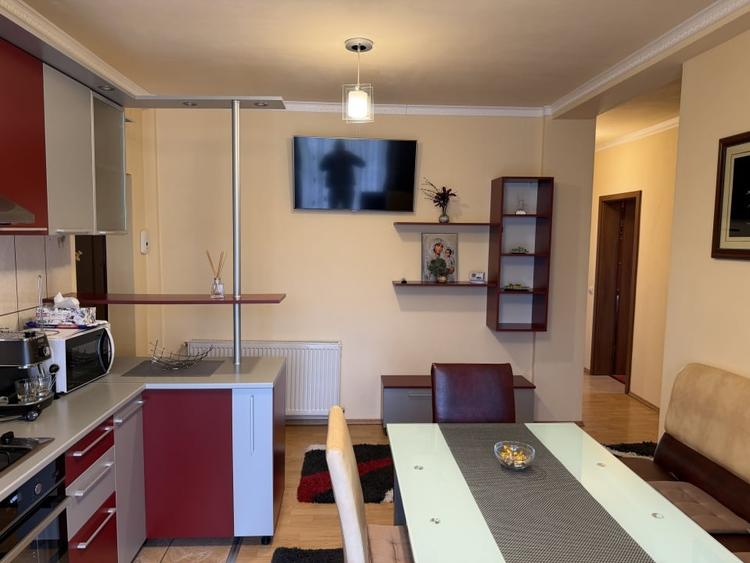 apartament curat et 1 cu doua dormitoare Cl. Cisnadiei-Plugarilor - 1