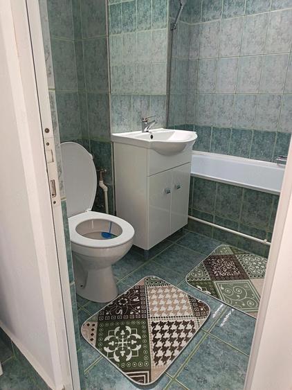 Persoana fizica, ofer spre inchiriere, apartament 2 camere decomandate. - 2