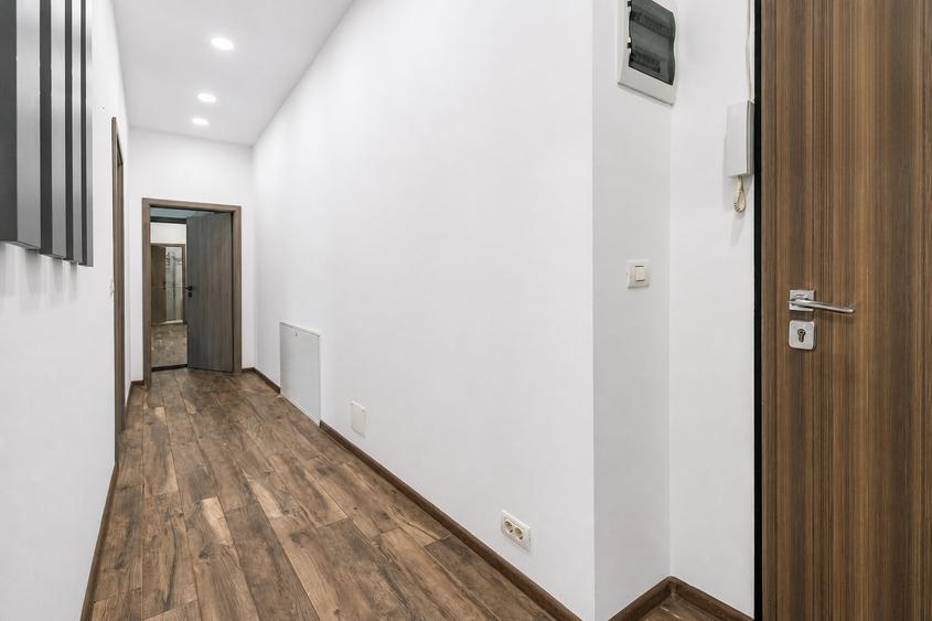 Apartament cu 3 camere decomandat în Ultracentral