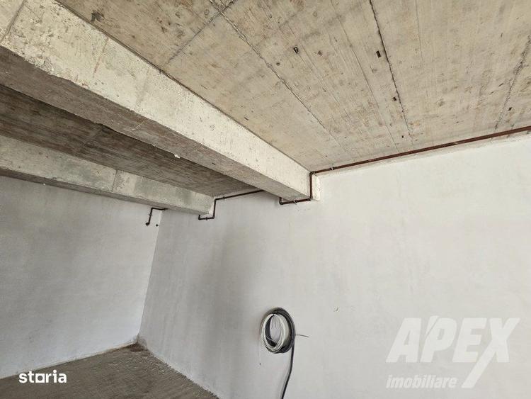 Spatiu comercial de inchiriat Rond OMV Pipera | 2 locuri parcare | - 1