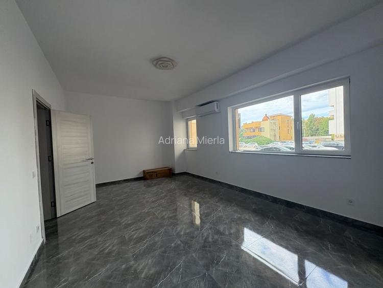 Apartament,3 camere, decomandat, 83 mp, Cartier Rovine, Zona Gara