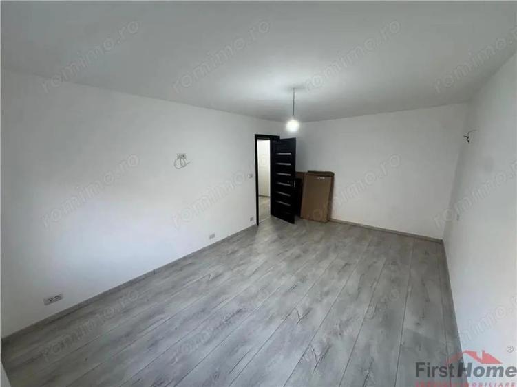 Ap 2 cam transf in 3 cam, zona Piata Moldovei, et 2 4,55 mp utili, renovat,CT - 1