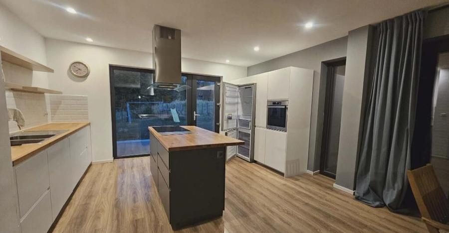 VILA 2021, 268mp, in BARNOVA IASI, - 7